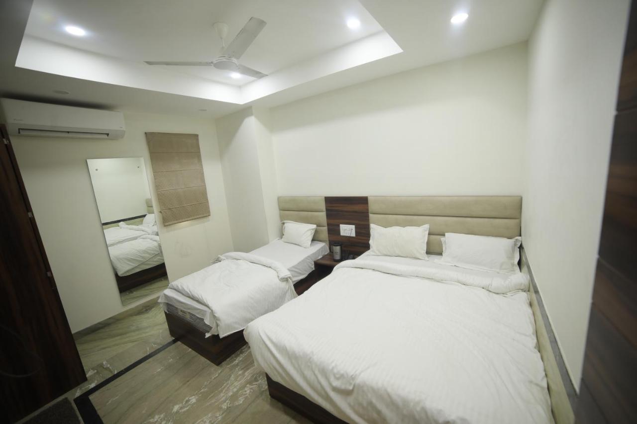 Hotel Shri Ram Residency Agra  Buitenkant foto